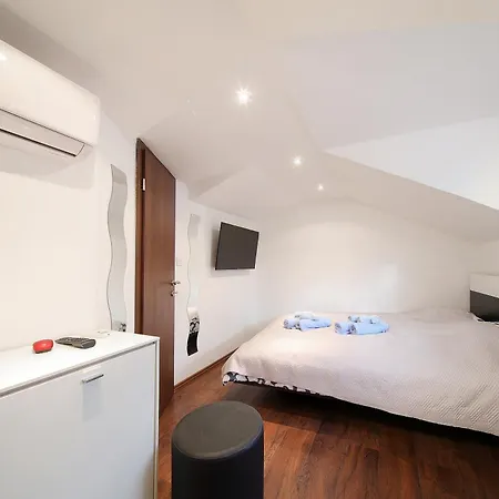 Konukevi House Mila 3*