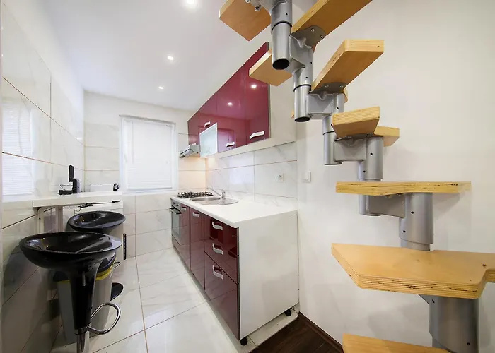 House Mila 3*